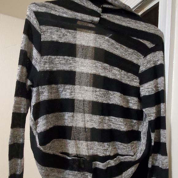 long sleeve sweater cardigan - Picture 2 of 2